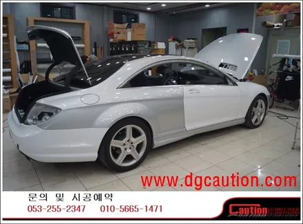 벤츠 CL63AMG 전체 에이버리 화이트 시공입니다. #대구PPF #대구랩핑 #대구래핑 #대구카스킨 / 대구 수성구 황금동