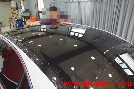 대구루프스킨 대구랩핑 벤츠 E220D 탑폴리에 시공 / 대구 수성구 황금동