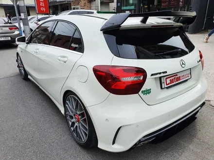 벤츠 A45 AMG 사이드스컷 크롬죽이기 랩핑시공<대구PPF><대구랩핑> / 대구 수성구 황금동