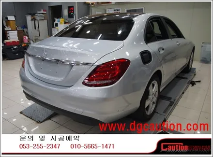 벤츠 C200 전체 화이트 시공입니다.  #ppf #대구PPF #랩핑 #대구랩핑 #카스킨 #대구카스킨 #래핑 #대구랩핑 / 대구 수성구 황금동