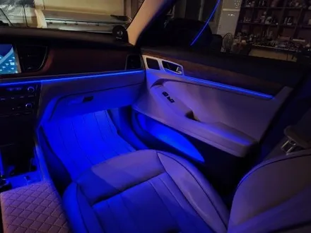 제네시스 DH 베이지 색상 실내에 비노출 엠비언트까지 더하다 / 청주