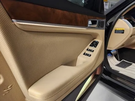 제네시스 DH 베이지 색상 실내에 비노출 엠비언트까지 더하다 / 청주