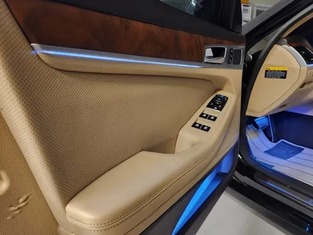 제네시스 DH 베이지 색상 실내에 비노출 엠비언트까지 더하다 / 청주