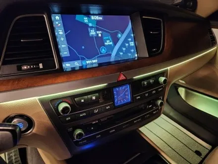 제네시스 DH 베이지 색상 실내에 비노출 엠비언트까지 더하다 / 청주