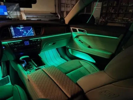 제네시스 DH 베이지 색상 실내에 비노출 엠비언트까지 더하다 / 청주