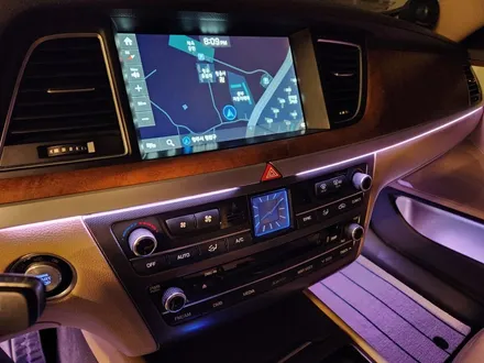 제네시스 DH 베이지 색상 실내에 비노출 엠비언트까지 더하다 / 청주