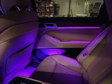 제네시스 DH 베이지 색상 실내에 비노출 엠비언트까지 더하다 / 청주