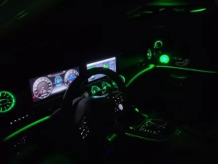 벤츠 E63AMG 벤풍구+3D부메스터+스피커 64컬러 시공 / 벤츠 / E-클래스 / 춘천 동내면