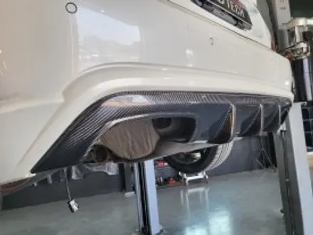 춘천 벤츠 SLK55 AMG 리어 카본 디퓨저 교체 | AMG 뒤태 완성하는 카본 디퓨저 튜닝 / 강원, 춘천, 홍천, 가평