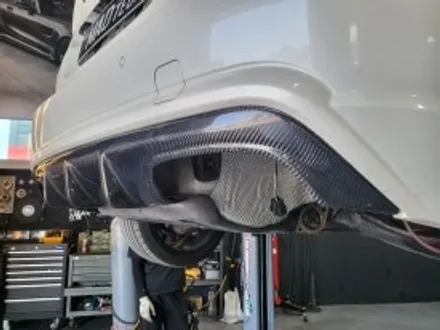 춘천 벤츠 SLK55 AMG 리어 카본 디퓨저 교체 | AMG 뒤태 완성하는 카본 디퓨저 튜닝 / 강원, 춘천, 홍천, 가평