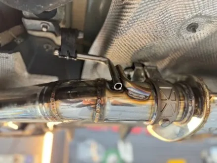 춘천 매드모터스 - 벤츠CLA45AMG W176  전자식듀얼가변배기 세팅 !  잘못된 가공된 순정배기 탈거 ! / 강원도 춘천
