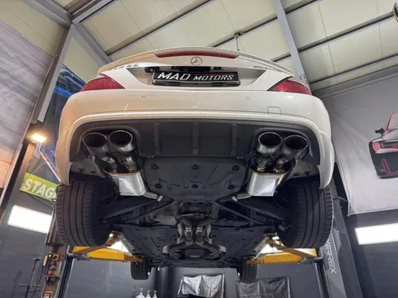 춘천 가변배기 ECU맵핑 전문 튜닝샵 매드모터스 벤츠 R172 SLK55AMG 전자식 듀얼 가변배기 세팅 순정 배기팁 사용하여 이질감없는 세팅~! #춘천가변배기 #가변배기 / 강원도 춘천