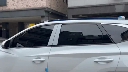 봉담썬팅 투싼 NX4 레인보우 i90 틴팅 시공은 잘하는 곳에서. / 경기 화성