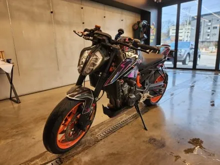KTM 듀크 890 랩핑 - [사당랩핑 / 마손랩] / 과천시 갈현동
