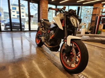 KTM 듀크 890 랩핑 - [사당랩핑 / 마손랩] / 과천시 갈현동