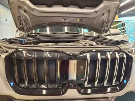 BMW X1 3세대 U11 그릴 크롬죽이기 - [과천랩핑 / 마손랩] / 과천시 갈현동