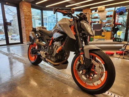 KTM 듀크 890 랩핑 - [사당랩핑 / 마손랩] / 과천시 갈현동
