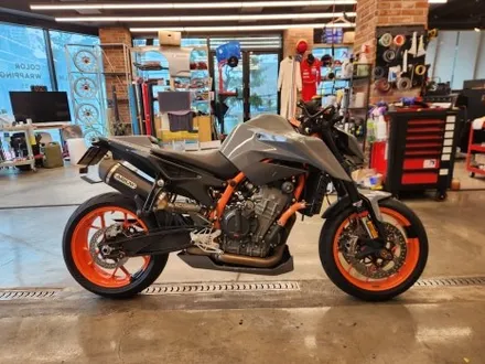 KTM 듀크 890 랩핑 - [사당랩핑 / 마손랩] / 과천시 갈현동