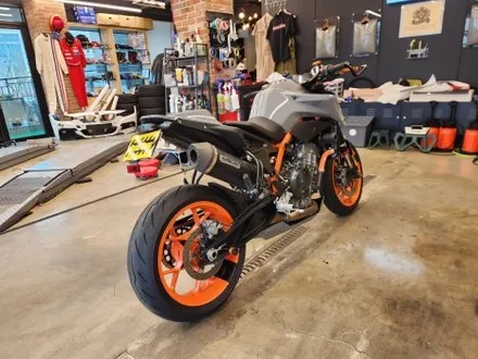KTM 듀크 890 랩핑 - [사당랩핑 / 마손랩] / 과천시 갈현동