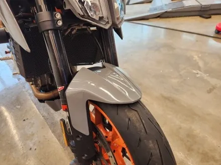 KTM 듀크 890 랩핑 - [사당랩핑 / 마손랩] / 과천시 갈현동