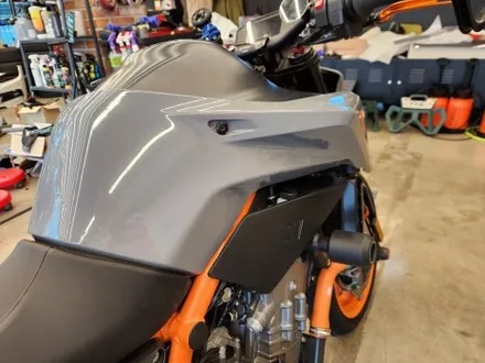 KTM 듀크 890 랩핑 - [사당랩핑 / 마손랩] / 과천시 갈현동