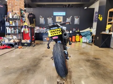 KTM 듀크 890 랩핑 - [사당랩핑 / 마손랩] / 과천시 갈현동