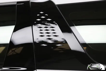 수원랩핑 올뉴카니발 2021년형이 윈도우몰딩 크롬죽이기로 멋스럽게 변신! / 수원 인계동