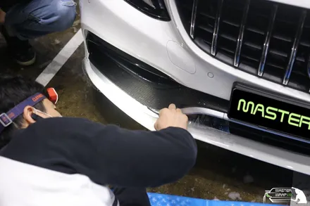 벤츠 C63 amg 카본파츠를 보호하는 자동차PPF 시공 / 수원 인계동