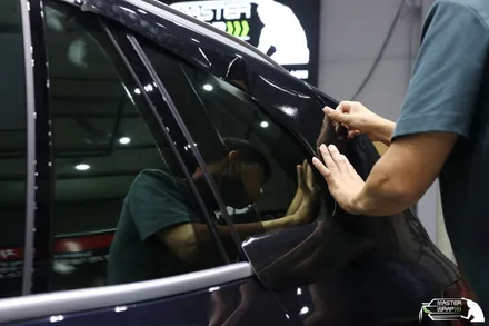 묵직한 무게감을 더해주는 BMW X5 크롬죽이기 / 수원 인계동