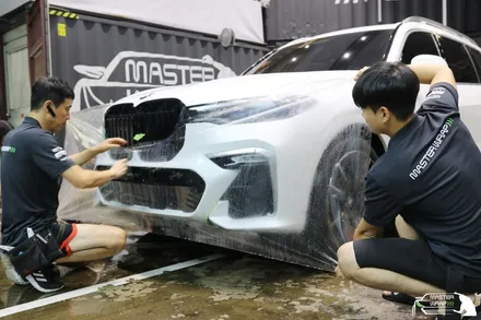 BMW X7 크롬죽이기와 범퍼PPF 재시공을 디테일적인 부분까지 꼼꼼하게 해드렸습니다! / 수원 인계동