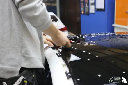 BMW G30 드레스업과 기능성 두 가지의 효과를 보기 위한 블랙PPF 시공 / 수원 인계동