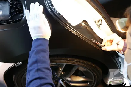 수원랩핑 벤츠 cls 53 amg 전체 사틴블랙 랩핑으로 카리스마 살리기 / 수원 인계동