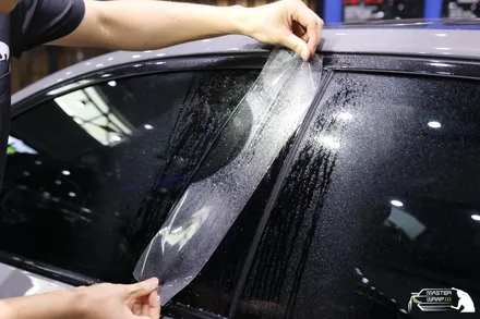 BMW 530i 윈도우 테두리 랩핑과 B필러 PPF시공 / 수원 인계동