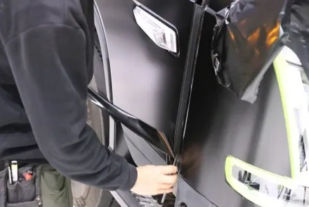 수원 랩핑, 볼보트럭 FH450 전체랩핑 + 스웨덴데칼 시공 / 수원 인계동