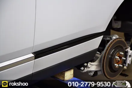 레인지로버 포인트랩핑과 도색 시공으로 변신! 레인지로버 보그 블랙팩 / 수원 인계동