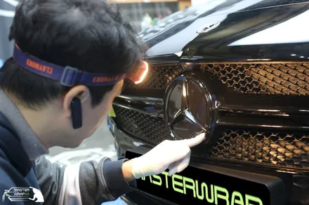 크롬죽이기 블랙 톤다운 랩핑으로 스타일리쉬해진 벤츠 A클래스 a35 amg / 수원 인계동