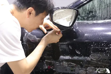 멋스러운 포르쉐 타이칸, 수원PPF 전체보호 시공으로 스크래치걱정 뚝! / 수원 인계동