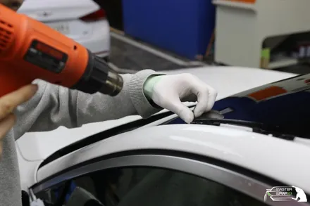 BMW G30 드레스업과 기능성 두 가지의 효과를 보기 위한 블랙PPF 시공 / 수원 인계동