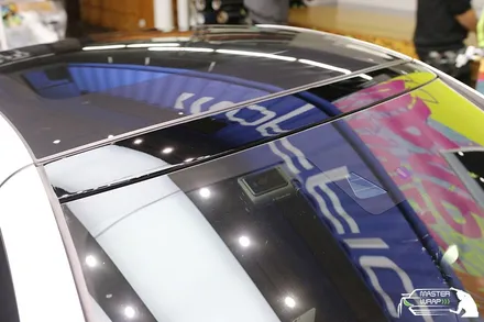 벤츠 SLC 43 AMG 블랙PPF 루프 투톤랩핑과 사이드미러 보호시공으로 보다 안전하고 멋스럽게! / 수원 인계동