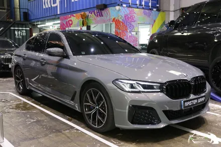 BMW 530i 윈도우 테두리 랩핑과 B필러 PPF시공 / 수원 인계동