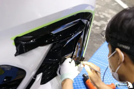 BMW X7 크롬죽이기와 범퍼PPF 재시공을 디테일적인 부분까지 꼼꼼하게 해드렸습니다! / 수원 인계동
