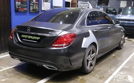 수원랩핑 벤츠 c클래스 c200d 리어휀다 사틴블랙 래핑 / 수원 인계동