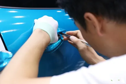 수원랩핑 BMW Z4의 화려한 대변신, 전체랩핑 시공 / 수원 인계동