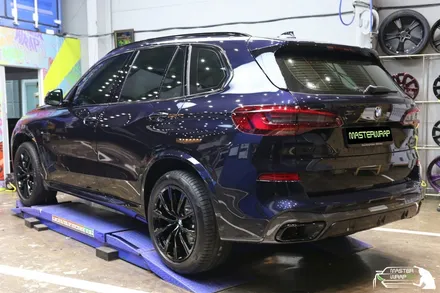 묵직한 무게감을 더해주는 BMW X5 크롬죽이기 / 수원 인계동
