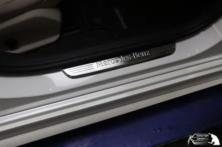 분당PPF 벤츠 CLS53 AMG 발판 플레이트 보호 시공으로 더 깔끔하게! / 수원 인계동