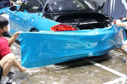 수원랩핑 BMW Z4의 화려한 대변신, 전체랩핑 시공 / 수원 인계동