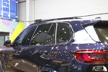 묵직한 무게감을 더해주는 BMW X5 크롬죽이기 / 수원 인계동