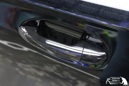 크롬죽이기 블랙 톤다운 랩핑으로 스타일리쉬해진 벤츠 A클래스 a35 amg / 수원 인계동