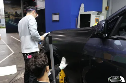 자동차랩핑으로 BMW X7 다크쉐도우 에디션 따라잡기! / 수원 인계동