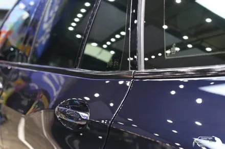묵직한 무게감을 더해주는 BMW X5 크롬죽이기 / 수원 인계동